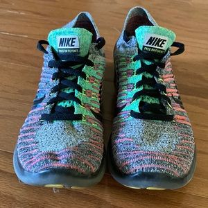 Nike free fly knits